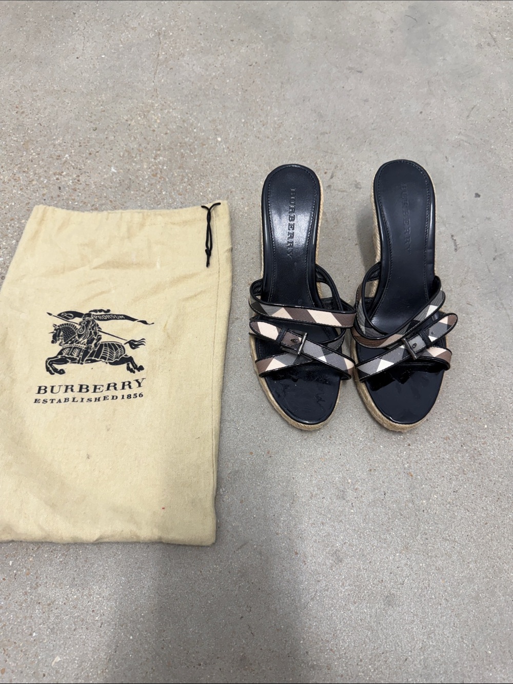 Burberry Black and Beige Crisscross Slide Heels